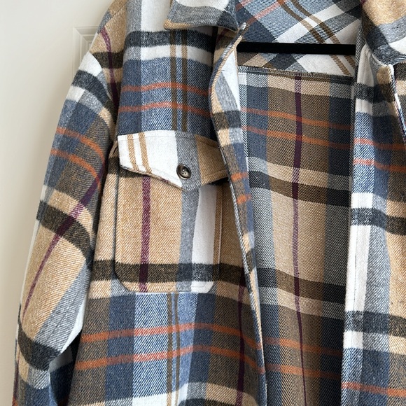 Bibi Flannel Top in Neutral - Picture 2 of 3